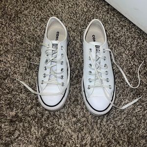 White leather platform low top converse size 8.5